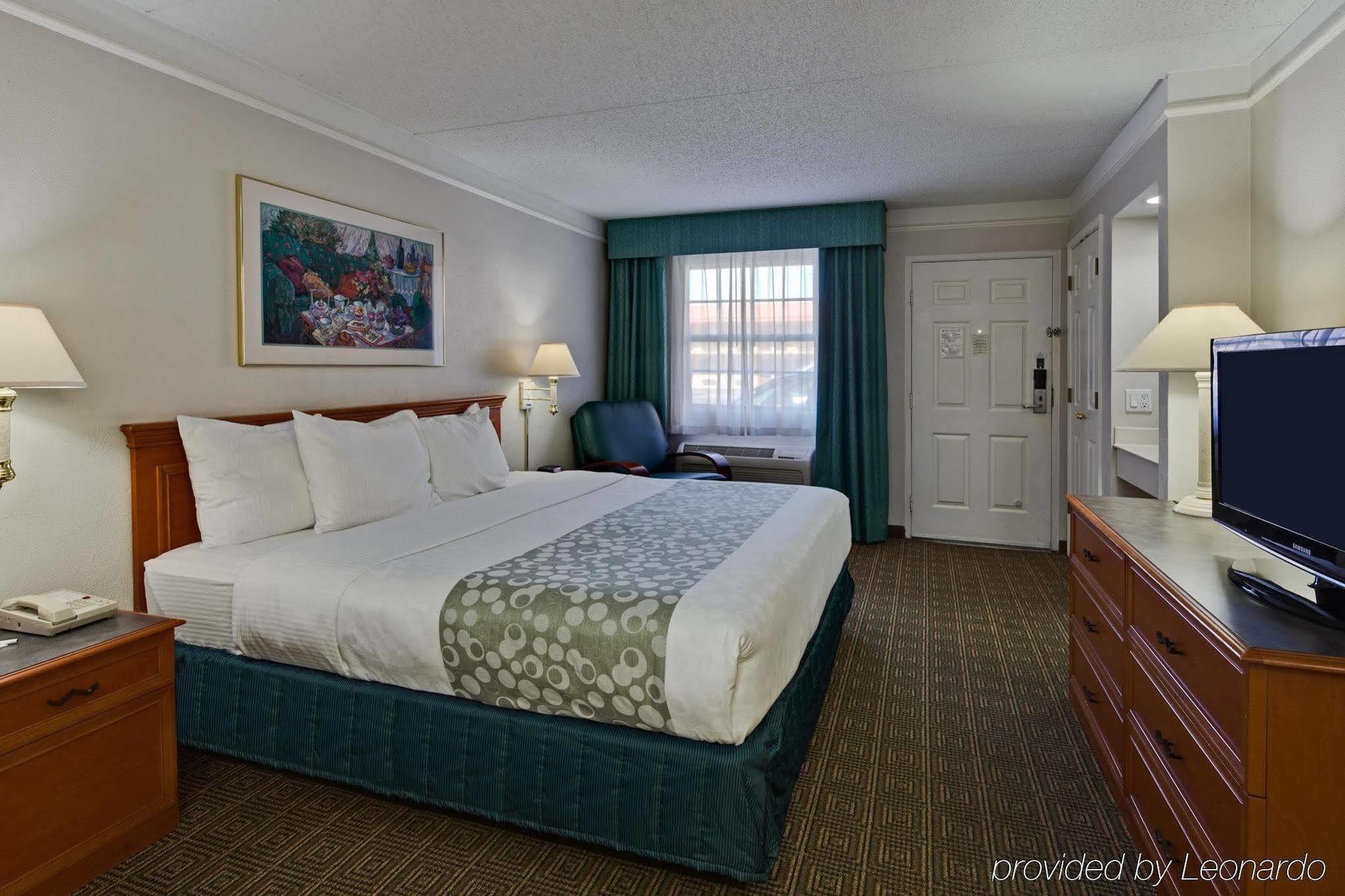 Baymont by Wyndham Jacksonville Orange Park Eksteriør billede